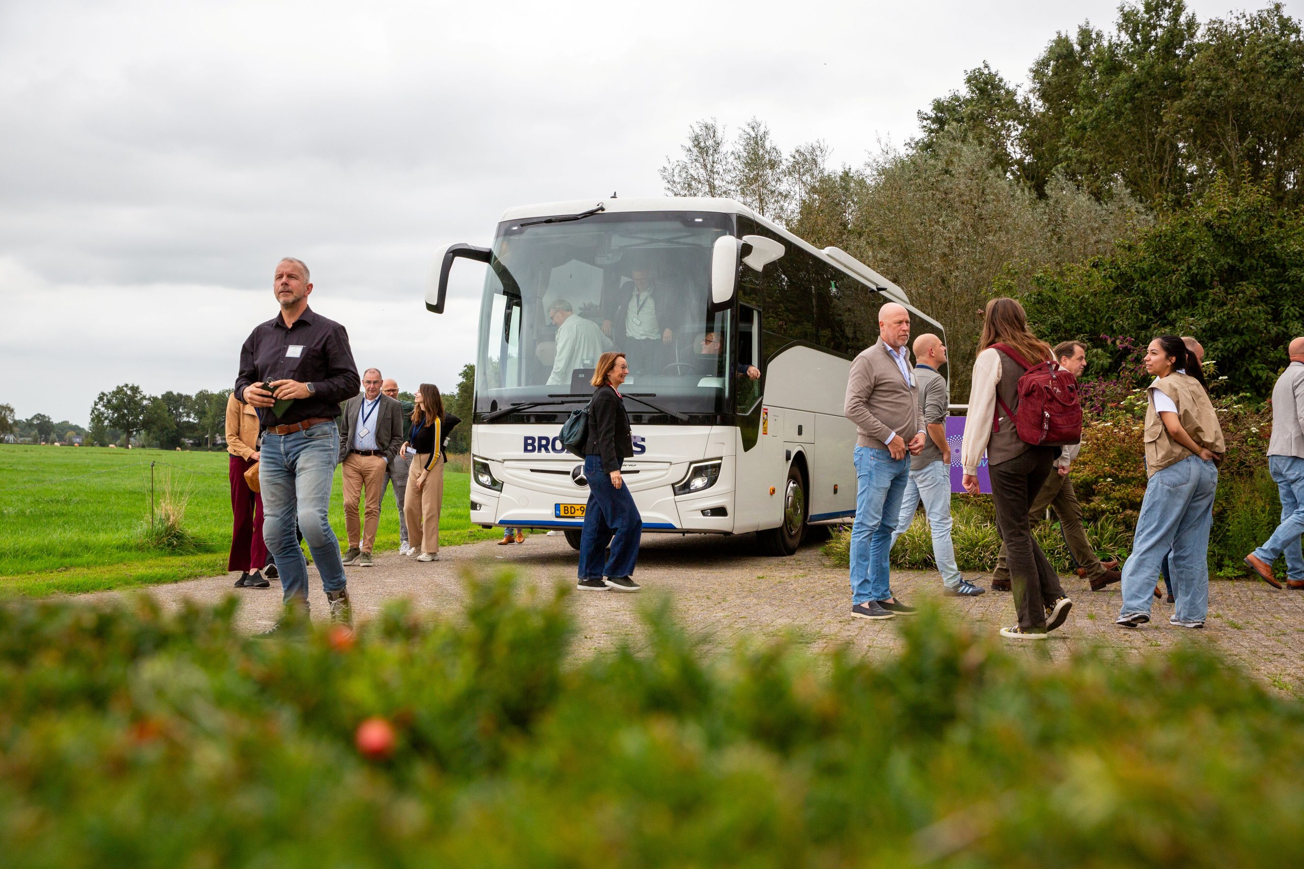 Aankomst bus Van Remmen